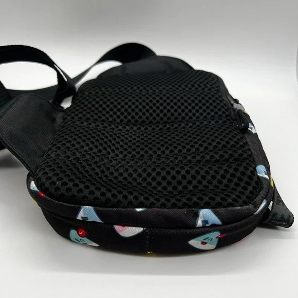 Nike Kids Black Sling Bag with Colorful Emoji Print Like New - Picture 3 of 13